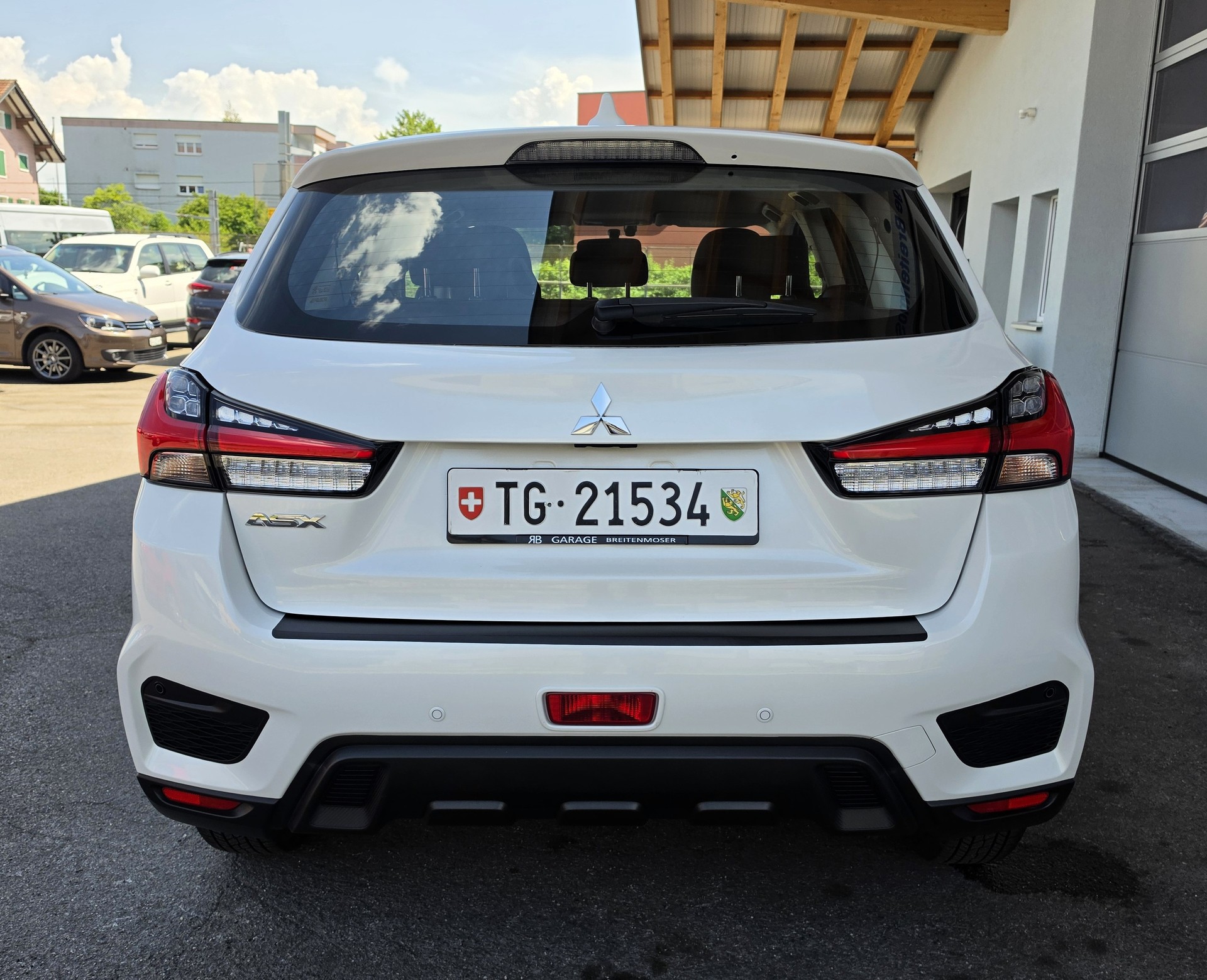 MITSUBISHI ASX 2.0 MIVEC Style 2WD Automat-image-3
