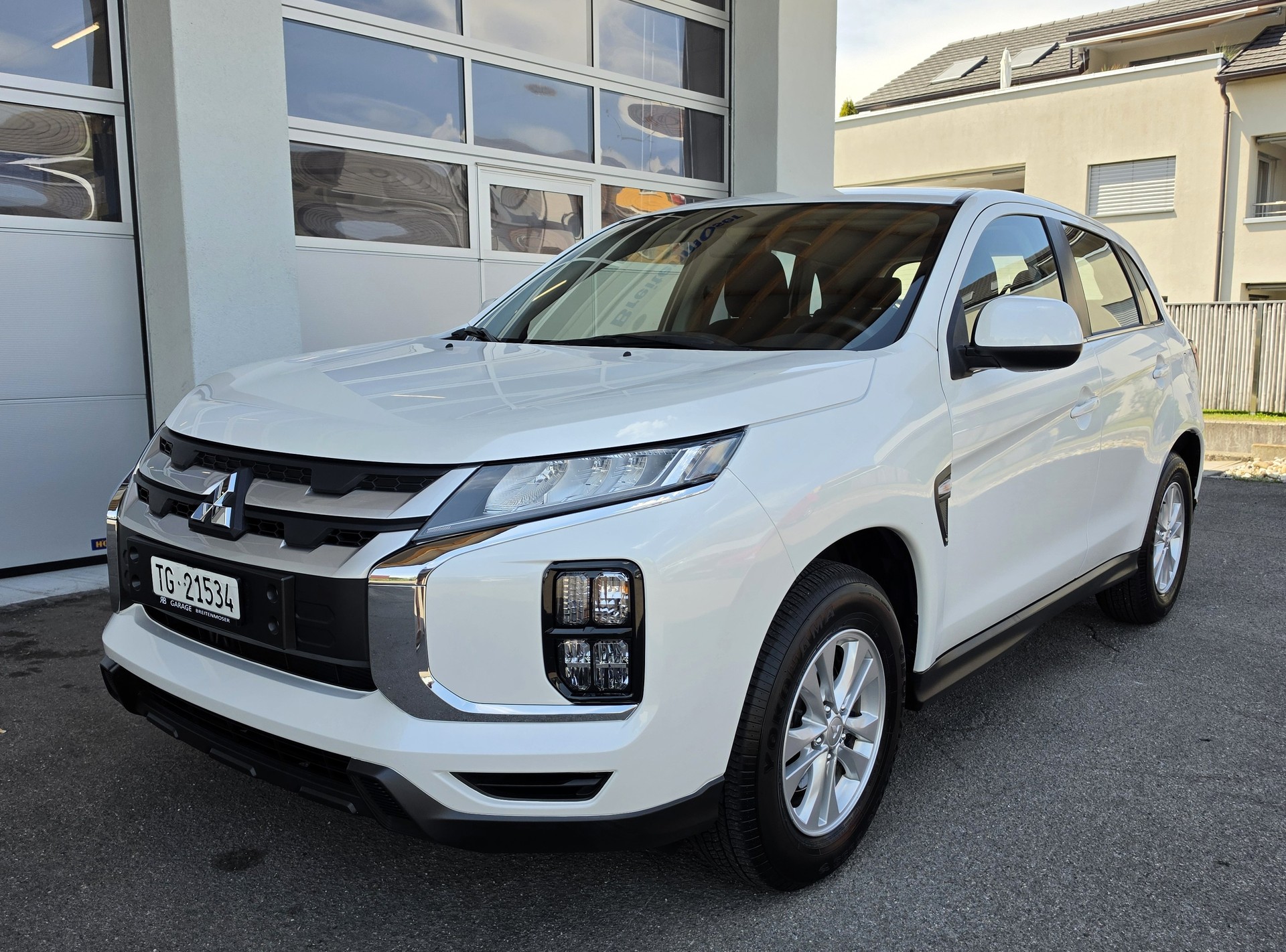 MITSUBISHI ASX 2.0 MIVEC Style 2WD Automat-image-1