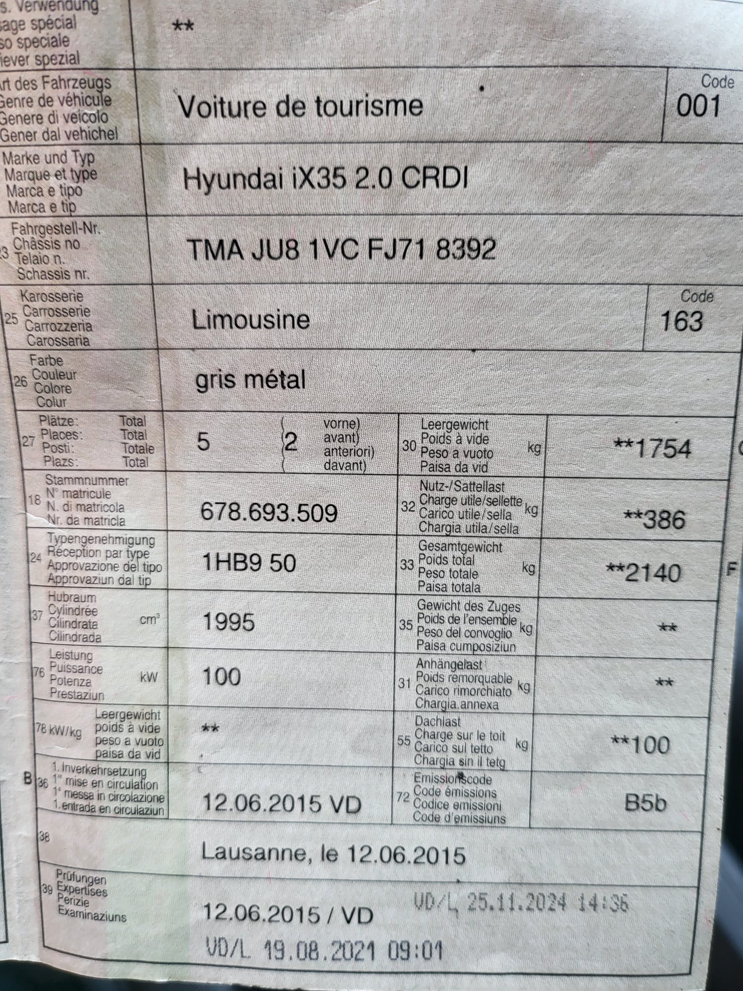 HYUNDAI iX 35 2.0 CRDi Style 4WD-image-11