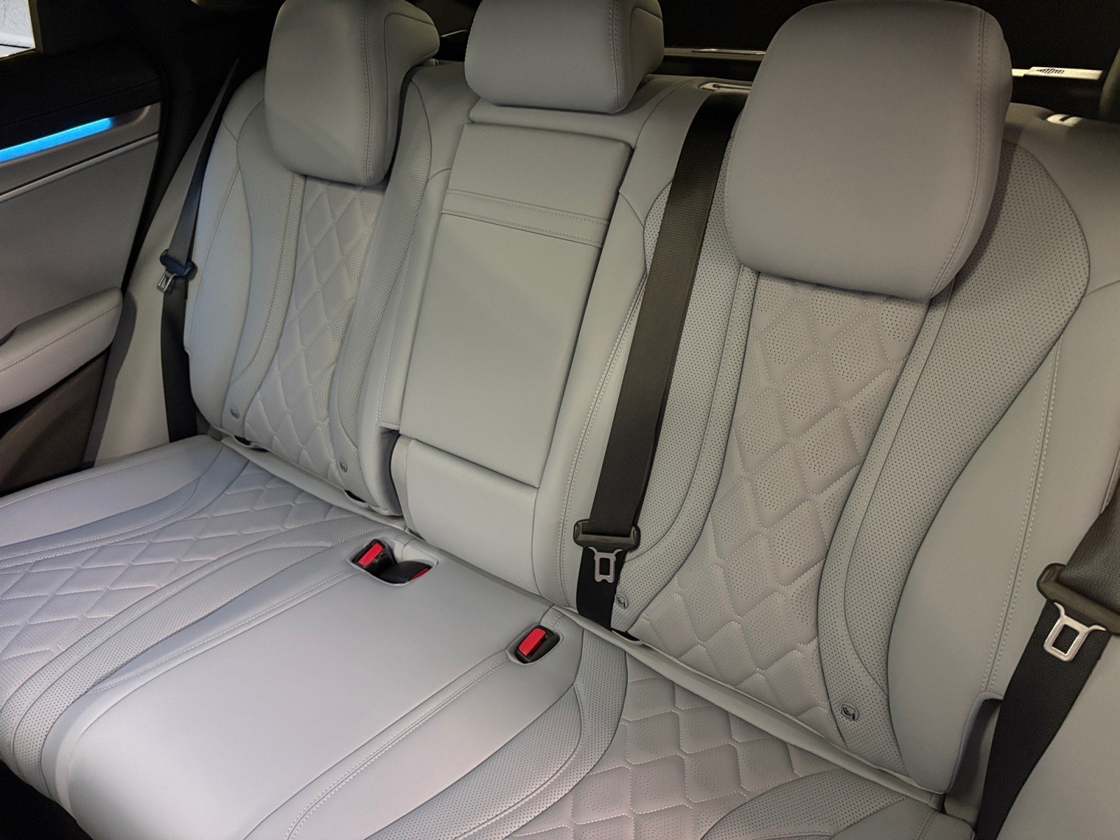 BYD Sealion 7 91,3 kWh Excellence AWD / #1 Elite Dealer – AutoScout24 Award 2025 Winner-image-14