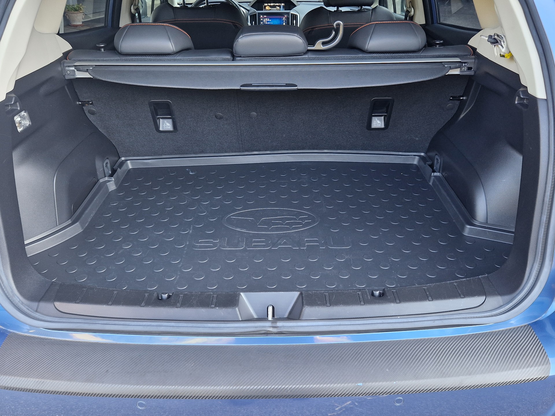 SUBARU XV 2.0 e-Boxer Luxury AWD Lineartronic-image-3