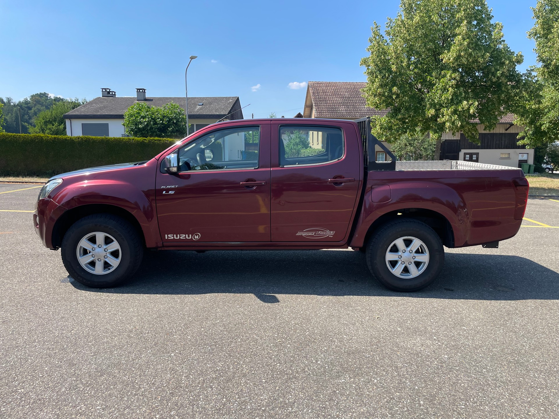 ISUZU D-MAX 2.5 Crew Cab Planet 4x4-image-6