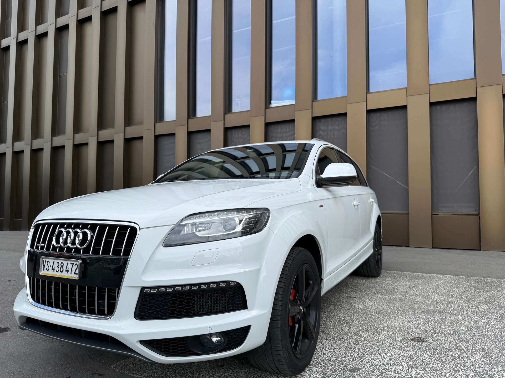 AUDI Q7-image-3