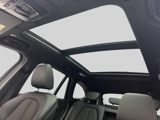 BMW X1 xDrive 25i M Sport-image-10