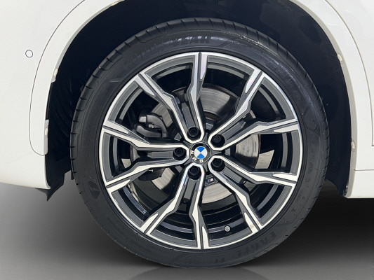 BMW X1 xDrive 25i M Sport-image-7