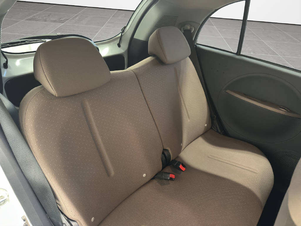 CITROEN C-Zero Seduction-image-10