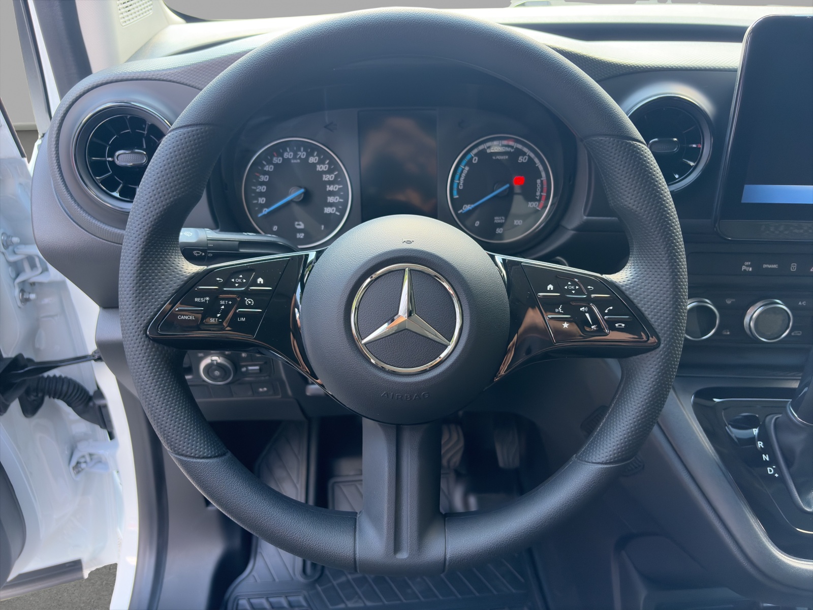 MERCEDES-BENZ eCitan 45kWh WORKER-image-7