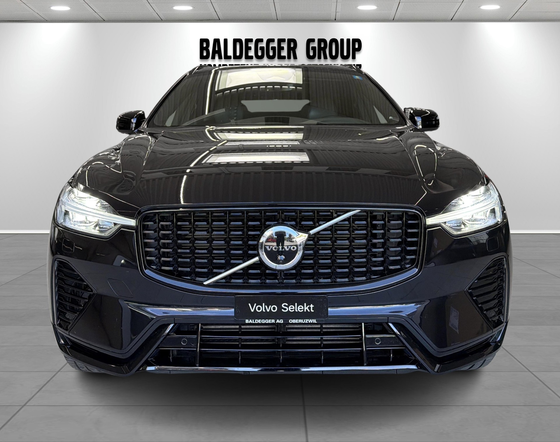 VOLVO XC60 2.0 T6 TE R-Design eAWD-image-3