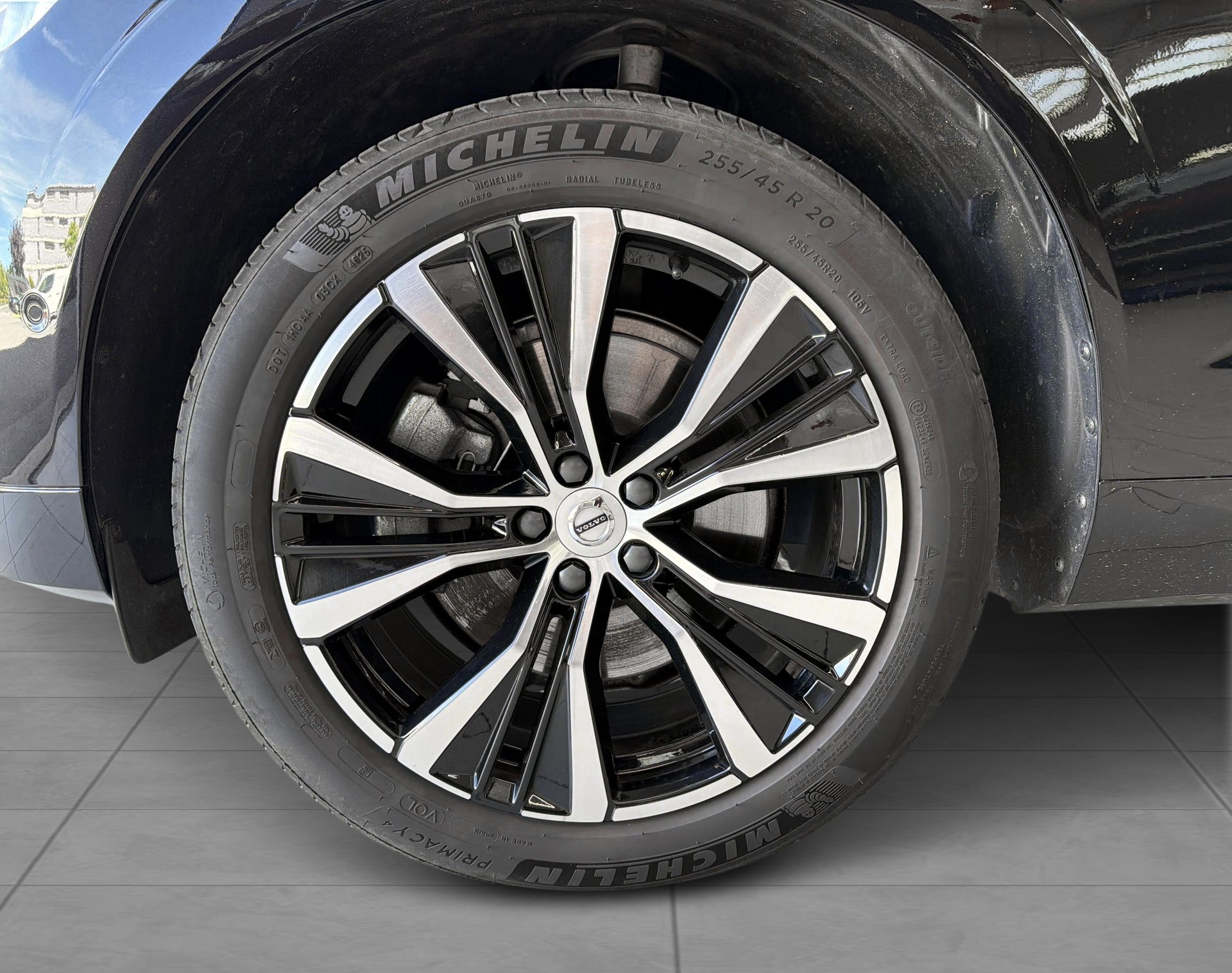 VOLVO XC60 2.0 T6 TE R-Design eAWD-image-6