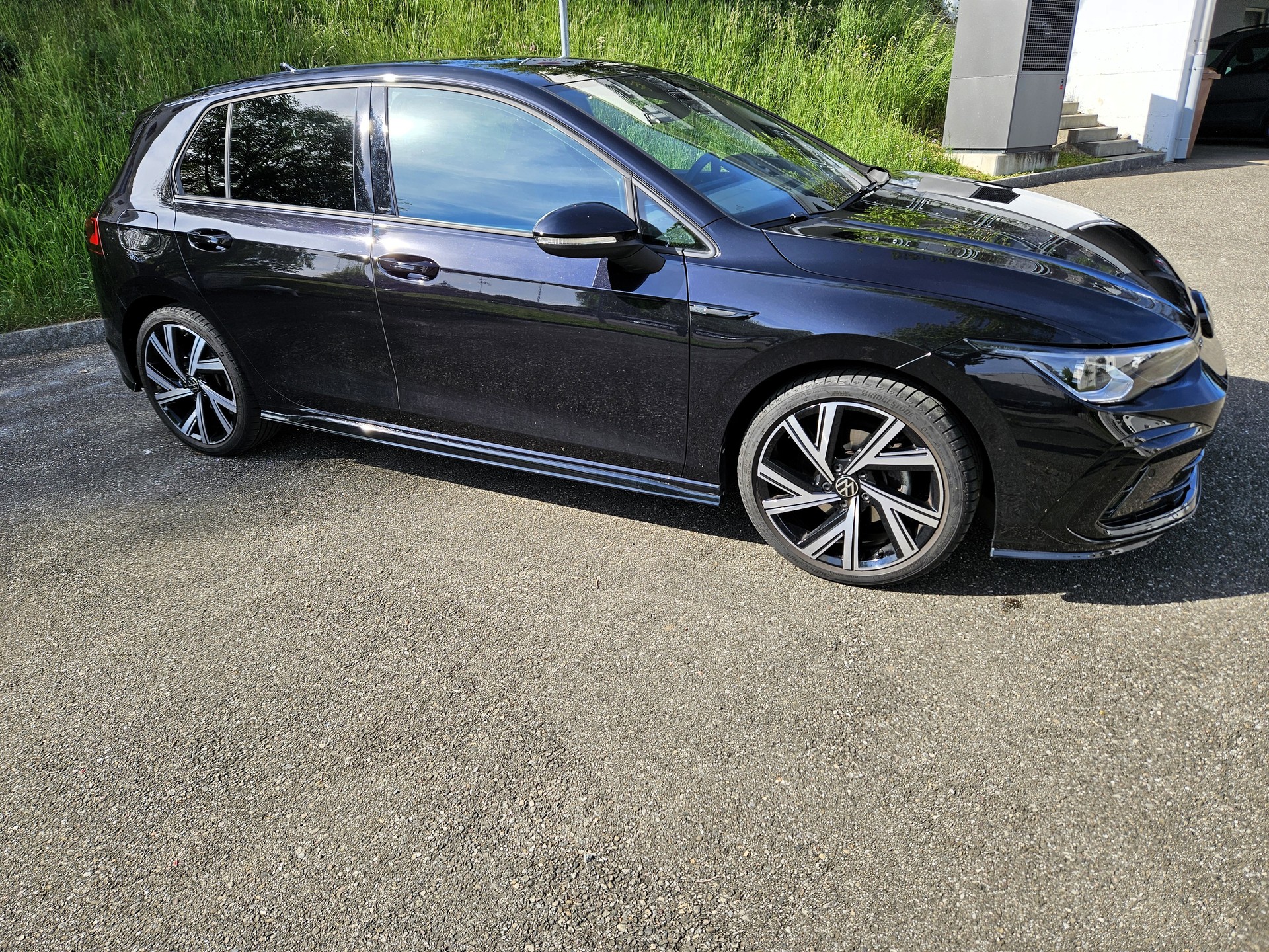 VW 1.5 eTSI R-Line 75 Edition DSG-image-0