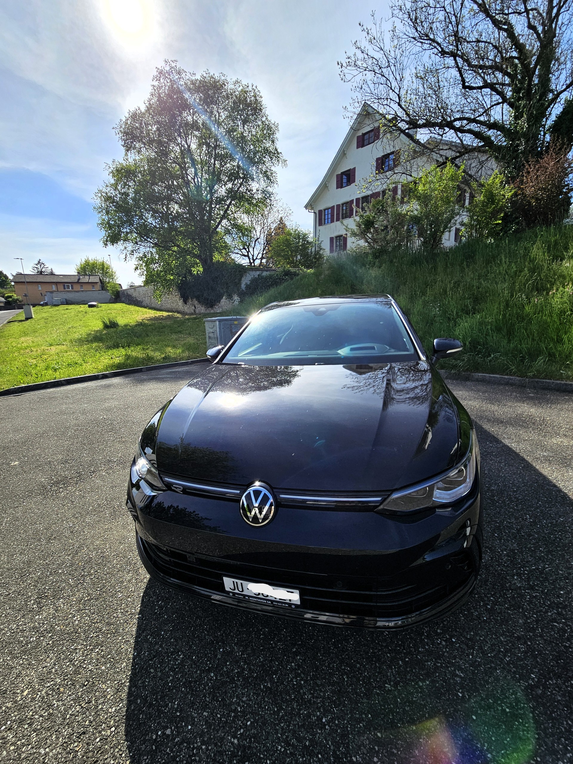 VW 1.5 eTSI R-Line 75 Edition DSG-image-2
