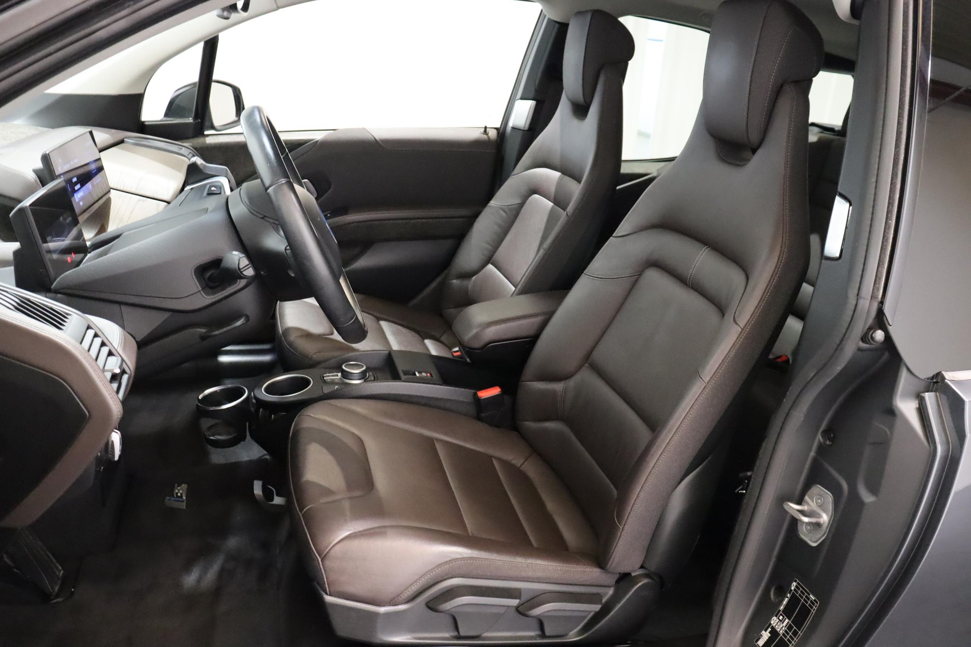 BMW i3 S 120 Ah-image-7