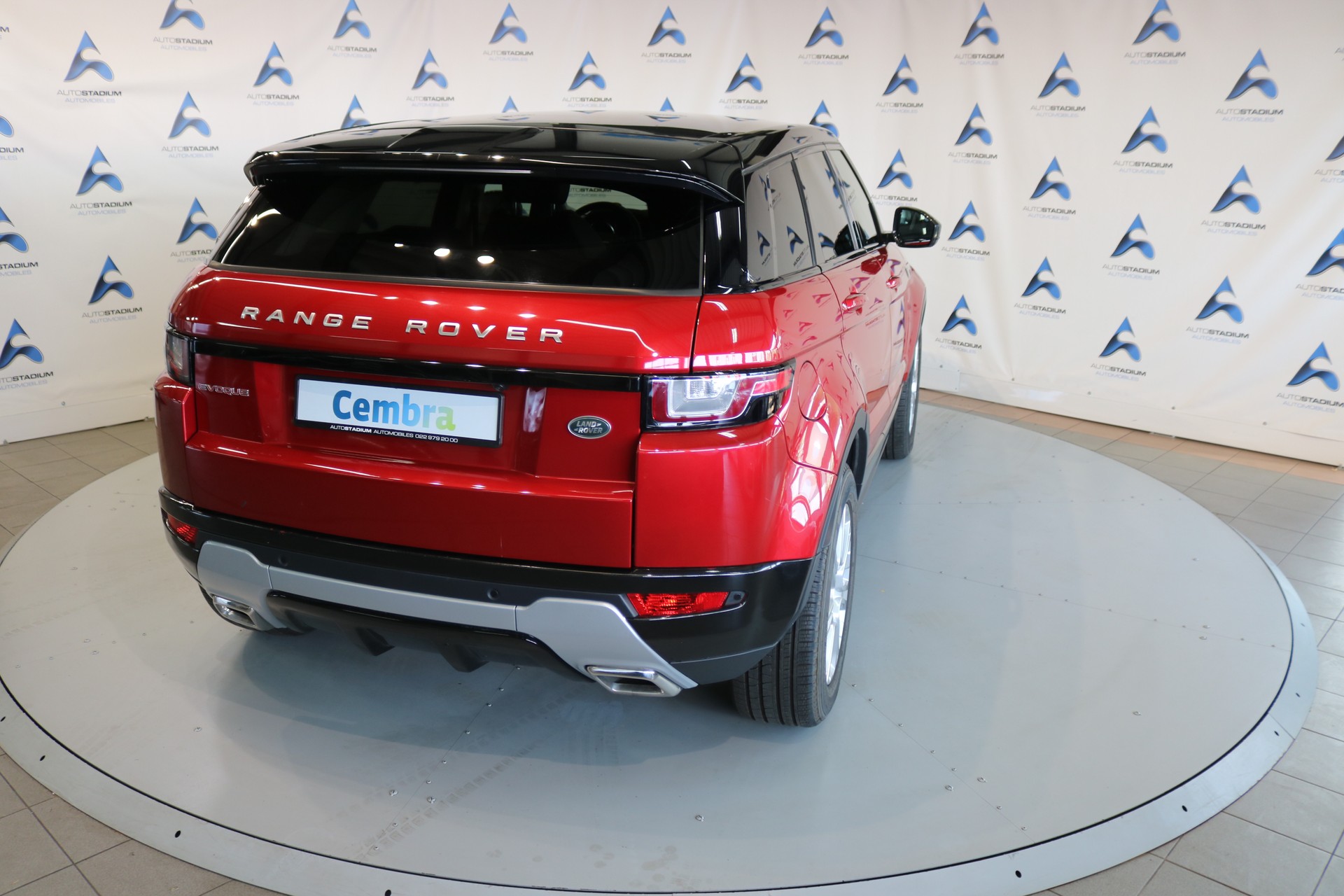 LAND ROVER Range Rover Evoque 2.0 TD4 HSE Dynamic AT9-image-21