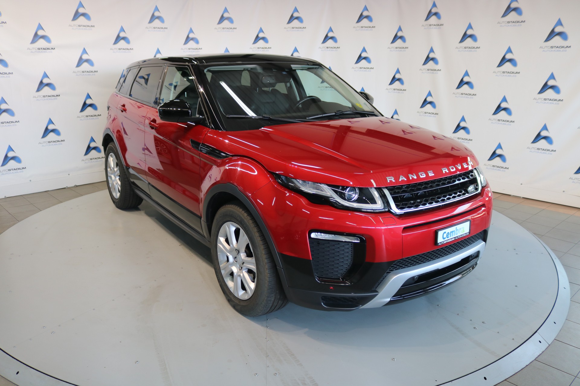 LAND ROVER Range Rover Evoque 2.0 TD4 HSE Dynamic AT9-image-0