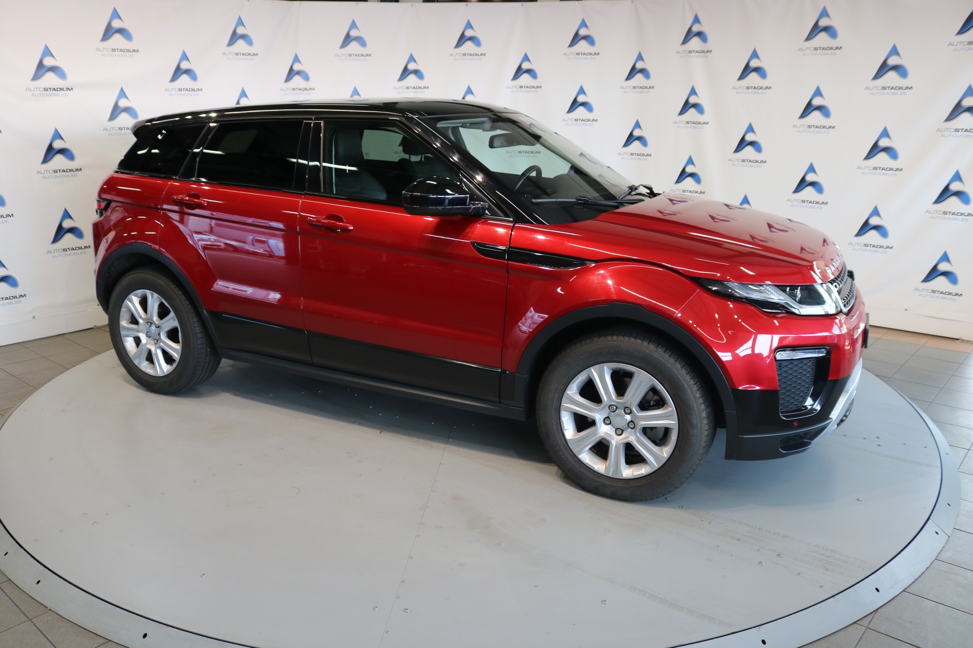 LAND ROVER Range Rover Evoque 2.0 TD4 HSE Dynamic AT9-image-28