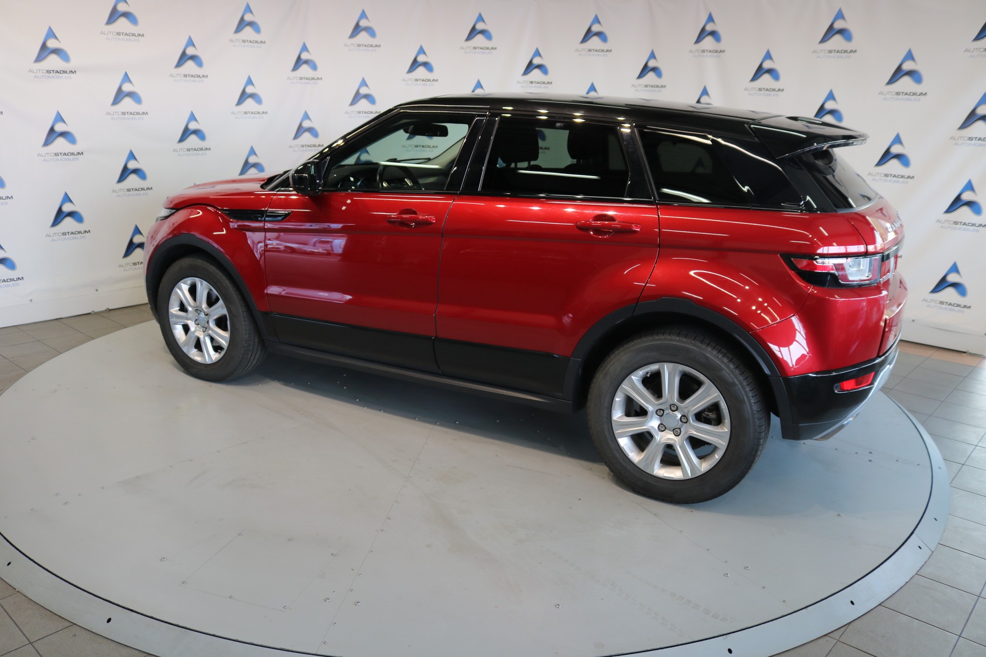 LAND ROVER Range Rover Evoque 2.0 TD4 HSE Dynamic AT9-image-16