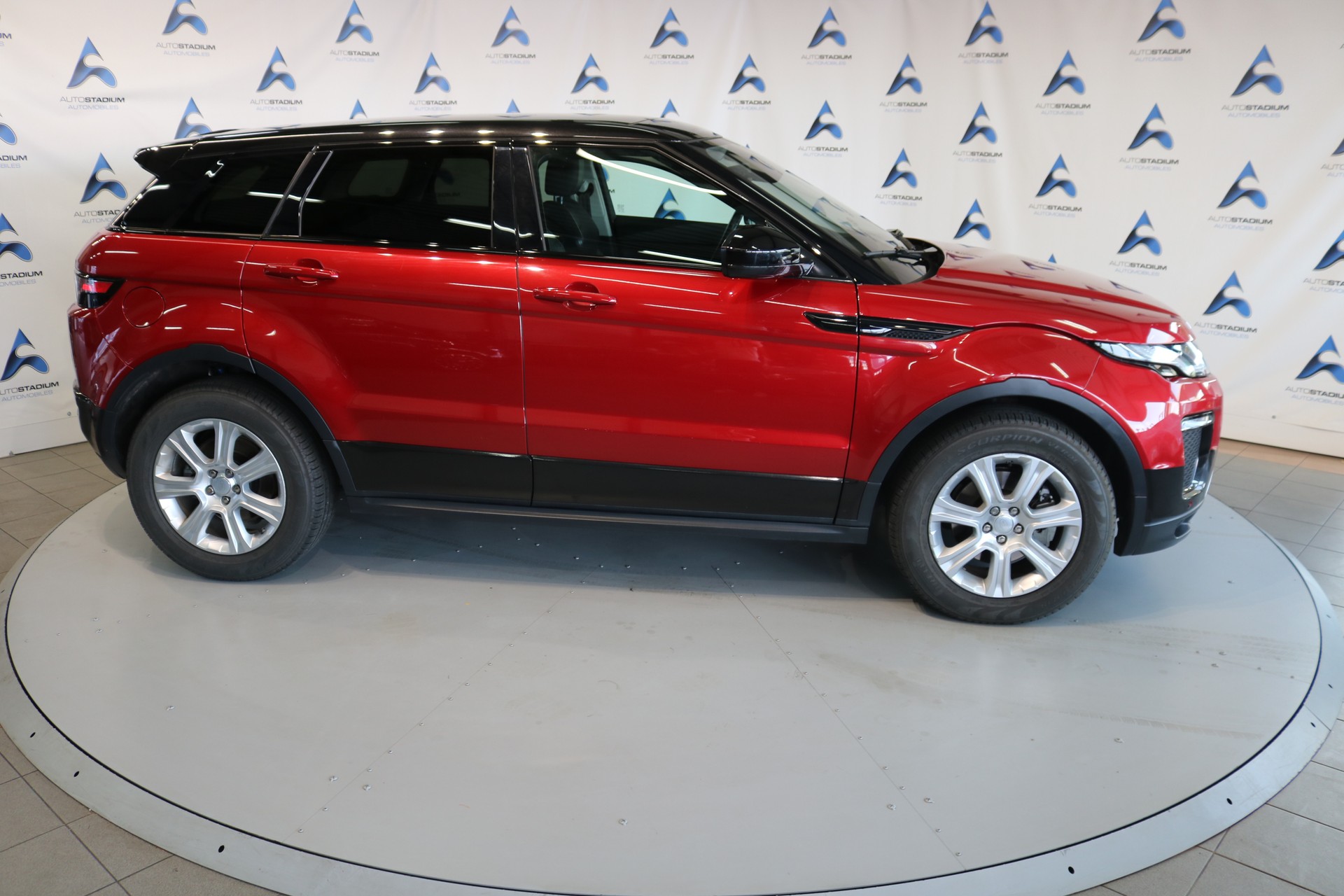 LAND ROVER Range Rover Evoque 2.0 TD4 HSE Dynamic AT9-image-26