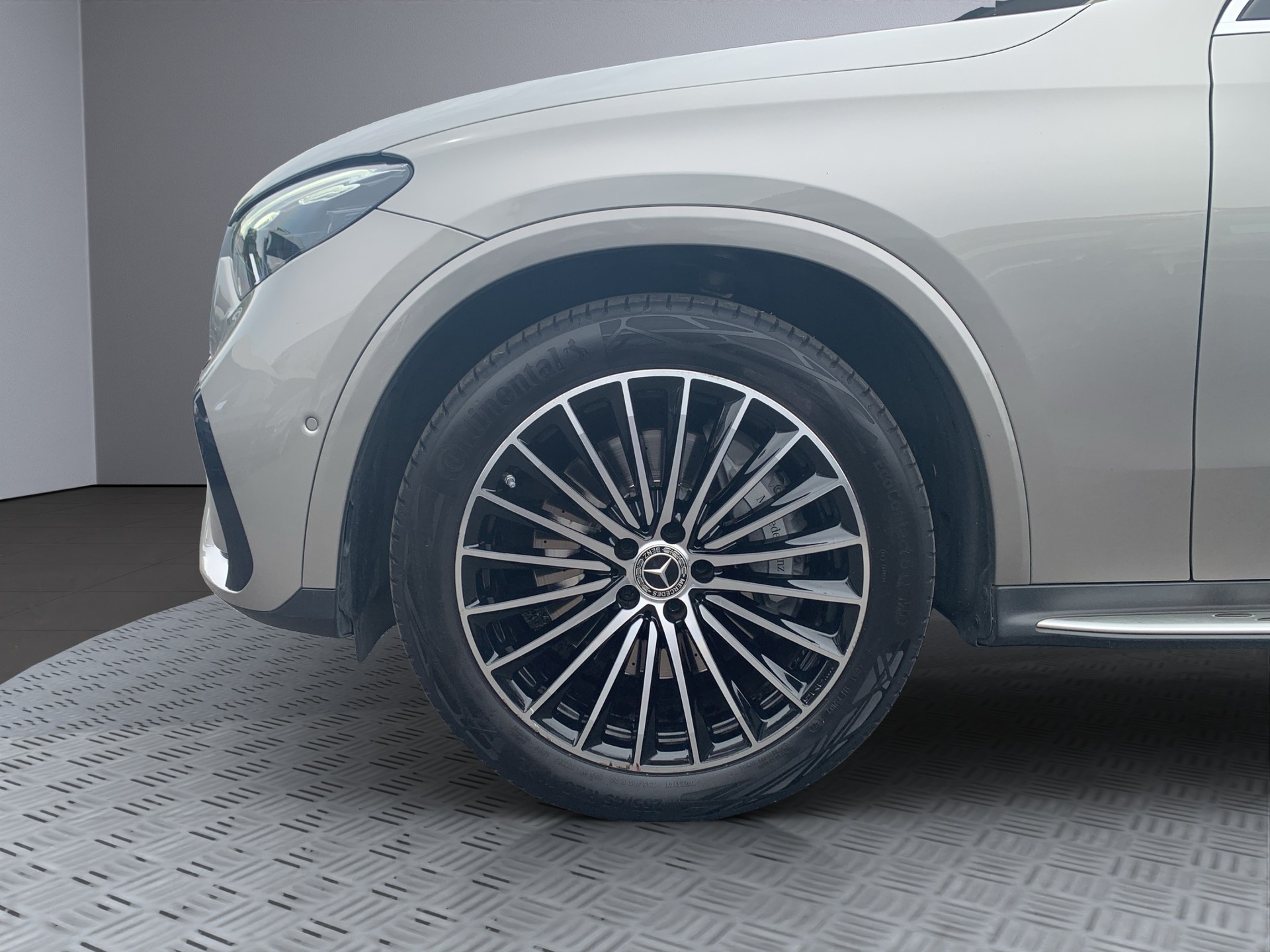 MERCEDES-BENZ GLC 200 4Matic 9G-Tronic-image-8