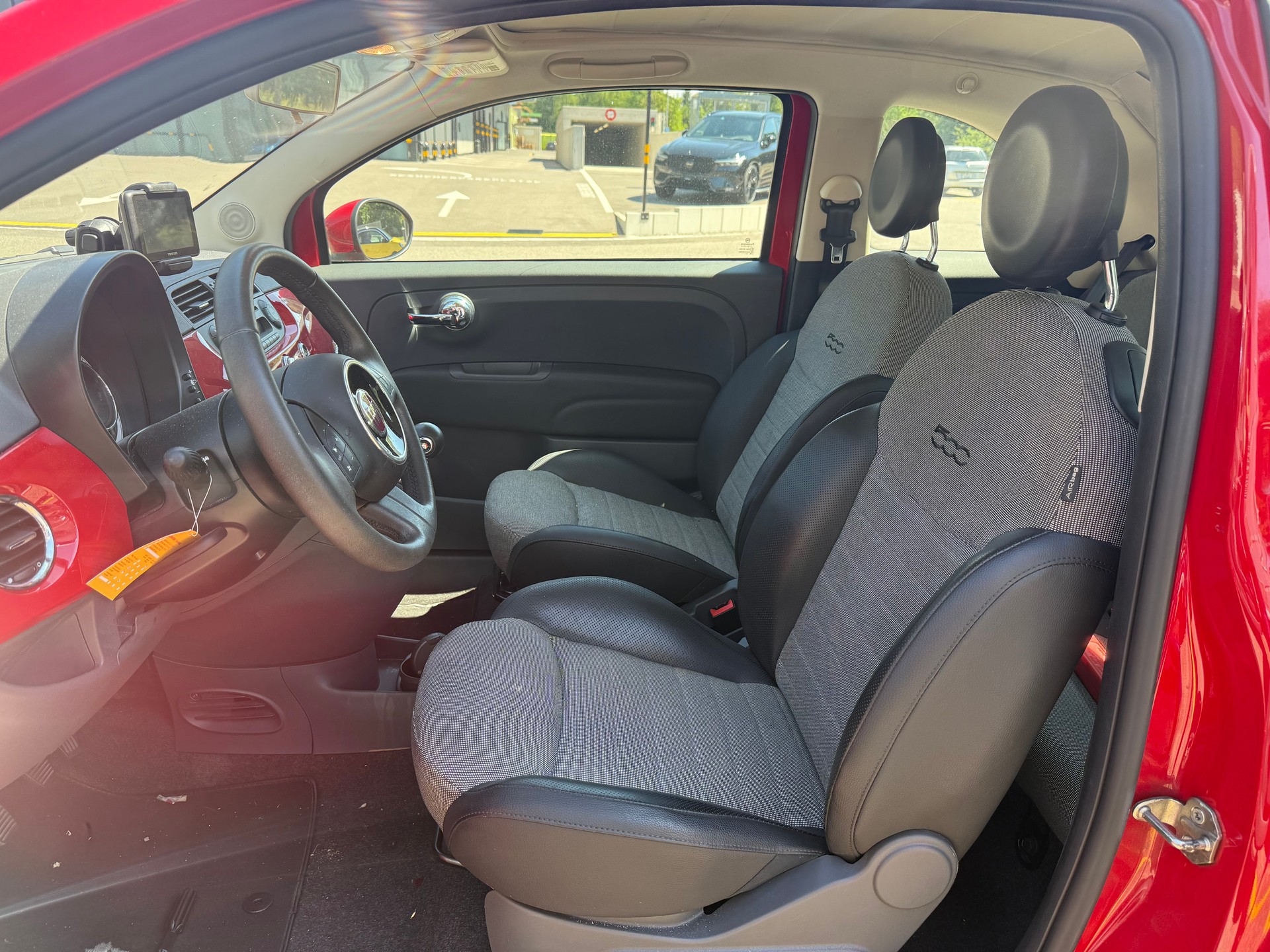 FIAT 500C 1.4 16V Lounge-image-8