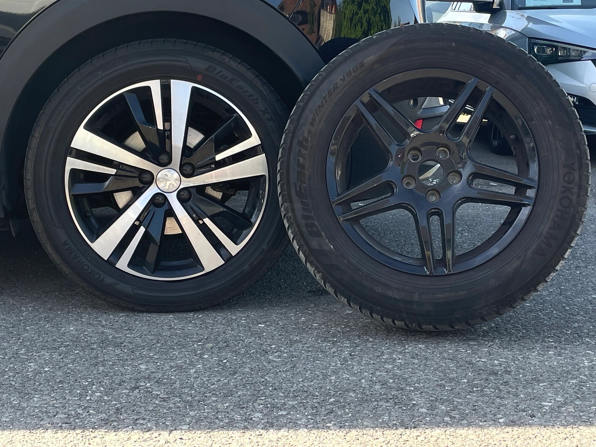 PEUGEOT 3008 300e Hybrid4 GT EAT8-image-10