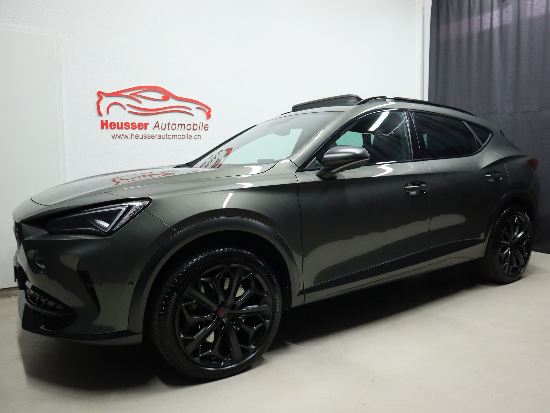 CUPRA Formentor VZ 2.0TSI 4Drive DSG - TRIBE EDITION - Panorama - Navi - Beats - Sportsitze - Sitzmemory - 360° Kamera - AHK - 310 PS-image-1