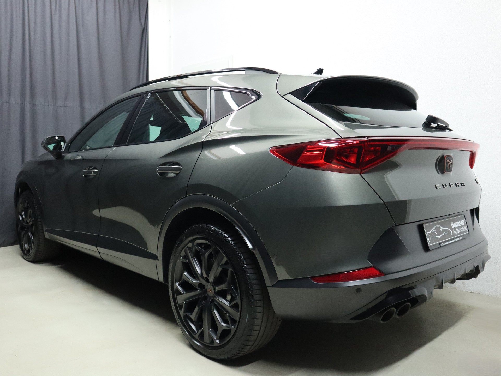 CUPRA Formentor VZ 2.0TSI 4Drive DSG - TRIBE EDITION - Panorama - Navi - Beats - Sportsitze - Sitzmemory - 360° Kamera - AHK - 310 PS-image-3