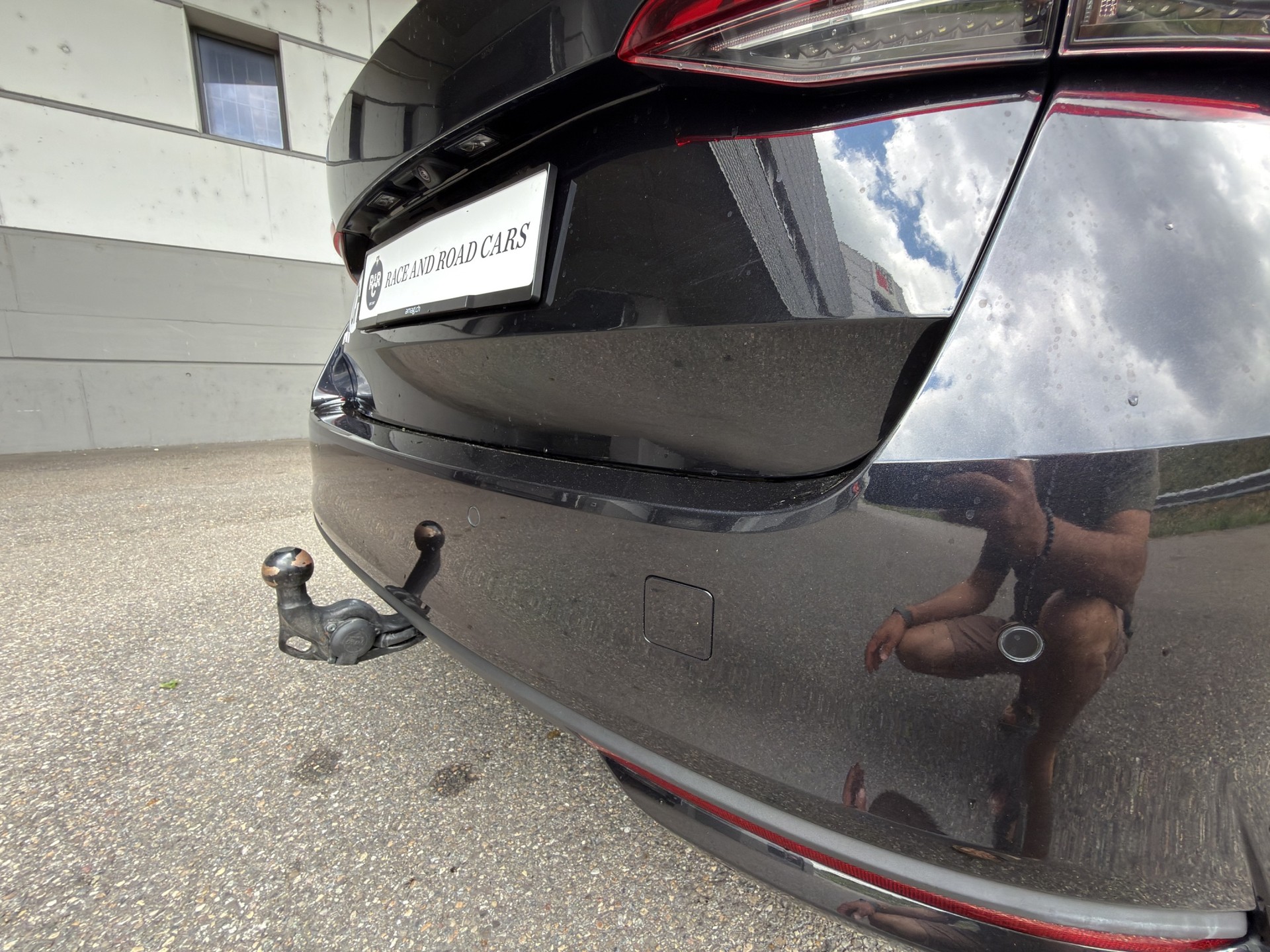 SKODA Octavia Combi 1.5 TSI Selection DSG-image-30