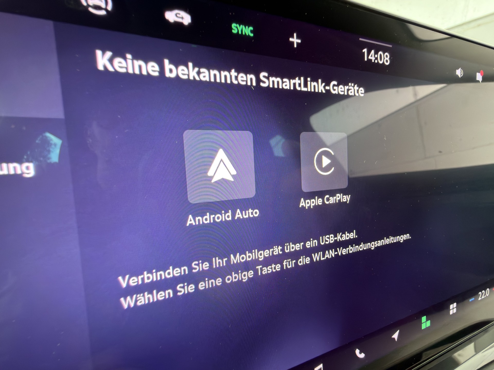 SKODA Octavia Combi 1.5 TSI Selection DSG-image-22