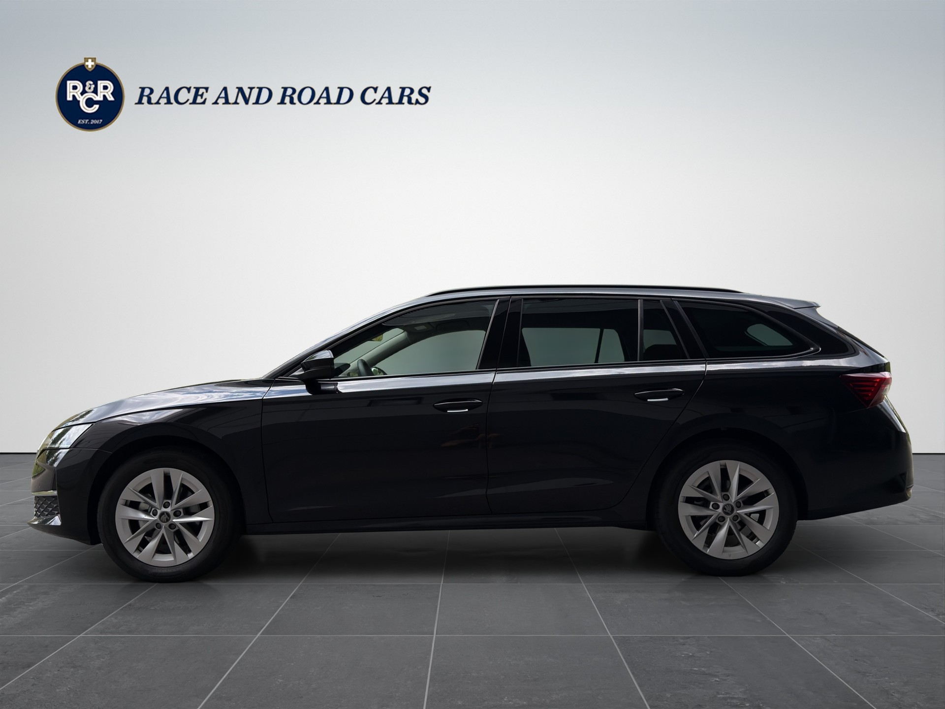 SKODA Octavia Combi 1.5 TSI Selection DSG-image-7