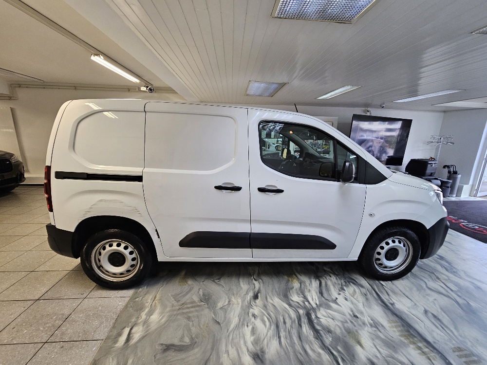 PEUGEOT Partner 1.2 Pure Tech s/s Premium EAT8 1000kg-showroom-element-3
