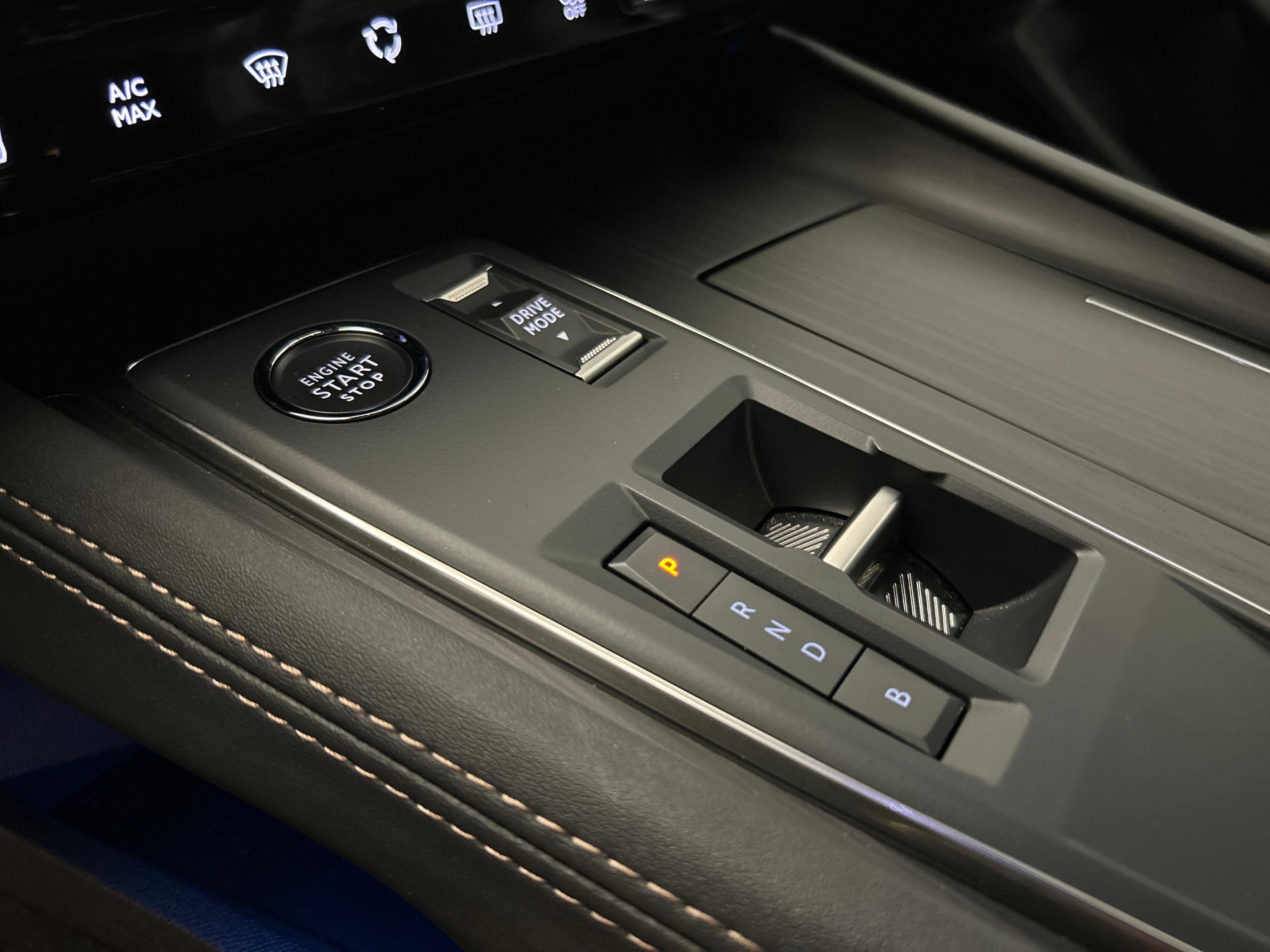 PEUGEOT 508 SW 1.6 Plug-in Hybrid GT-image-13