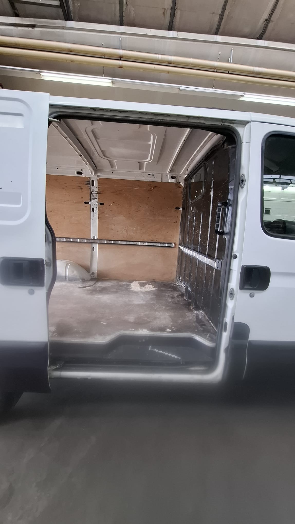 IVECO 29 L 10 V ALJA41A2B1-image-10