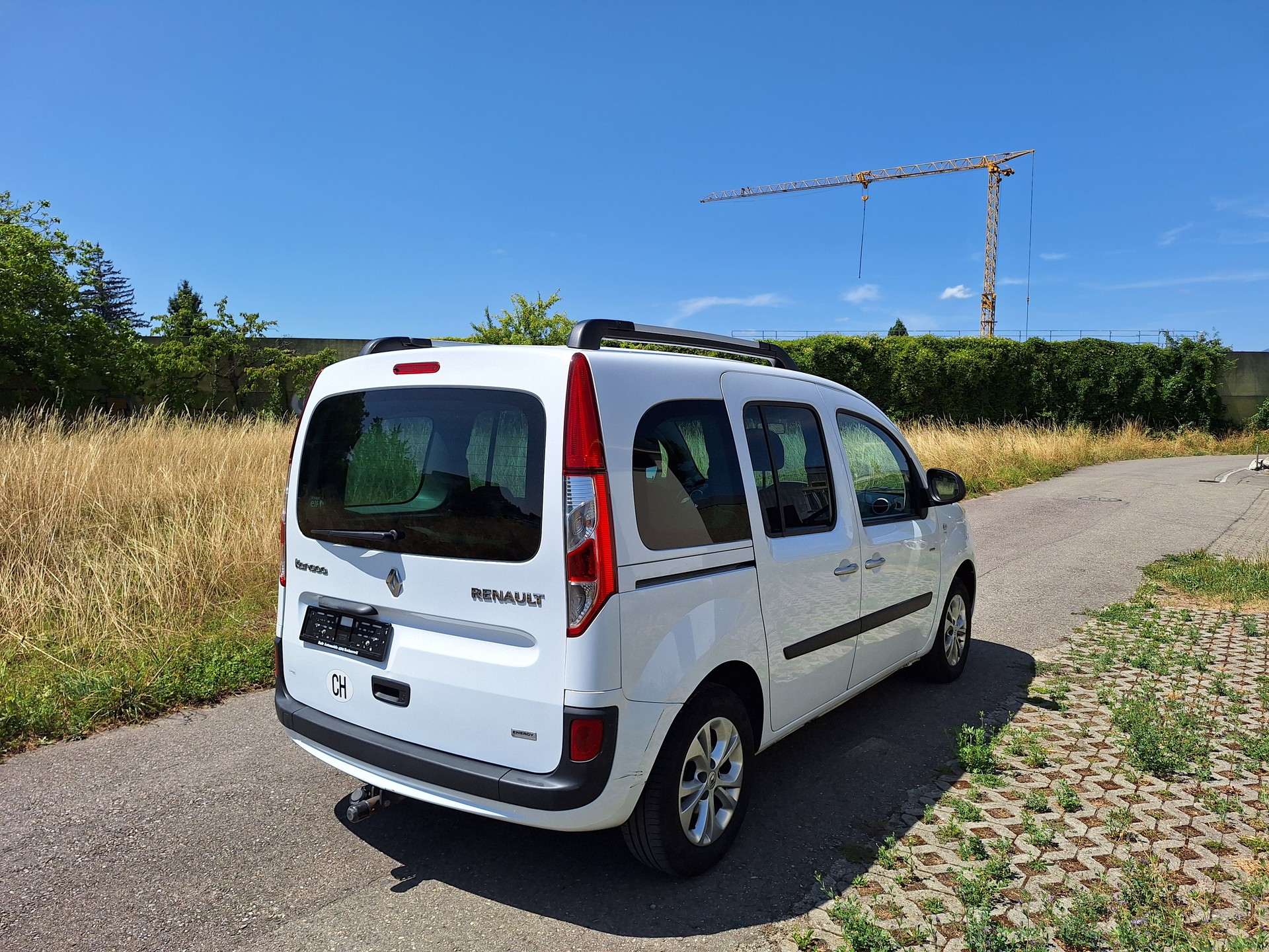 RENAULT Kangoo 1.2 16V Turbo Dynamique-image-4