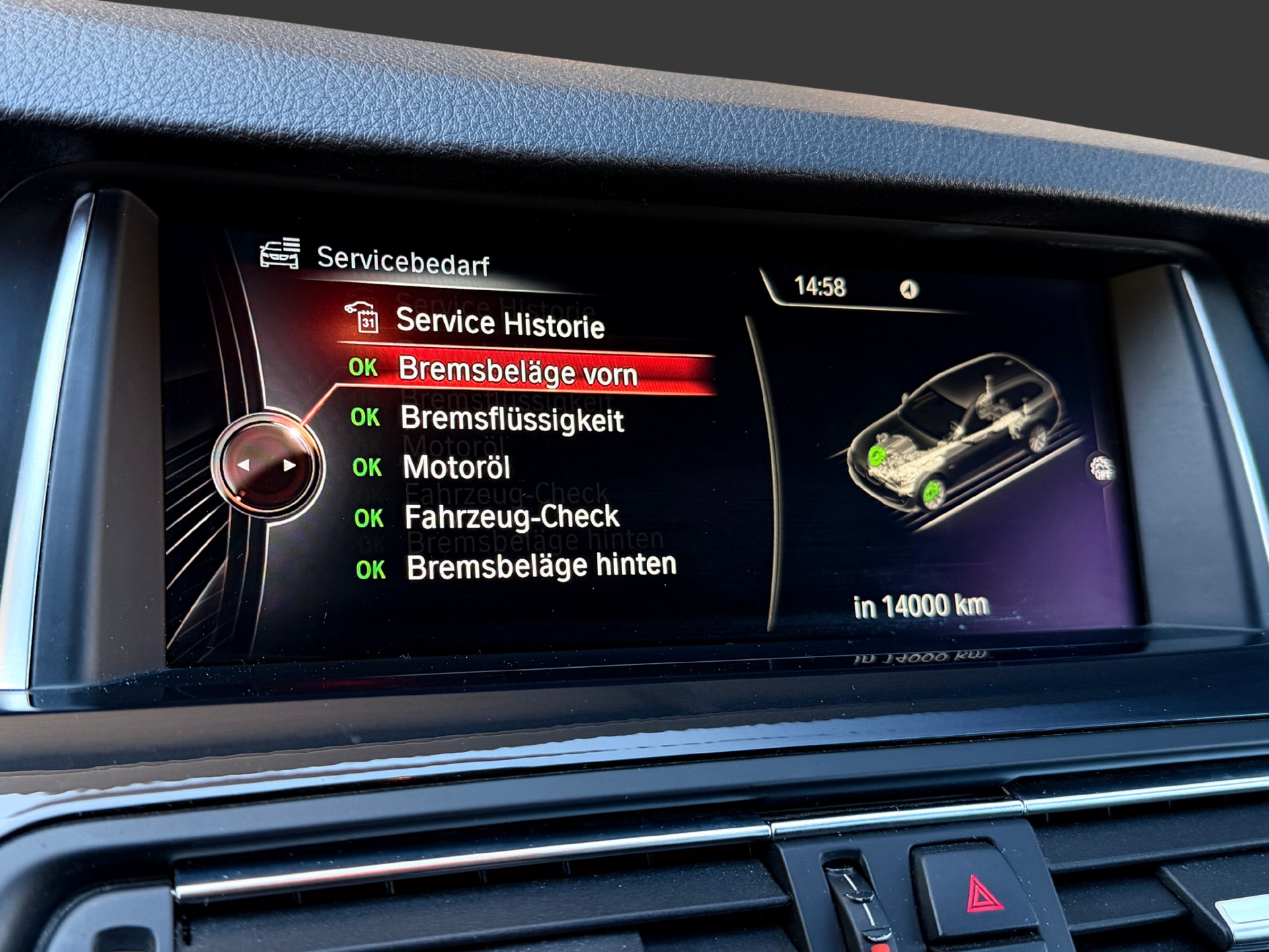 BMW 530d Touring xDrive M Sport Steptronic-image-24