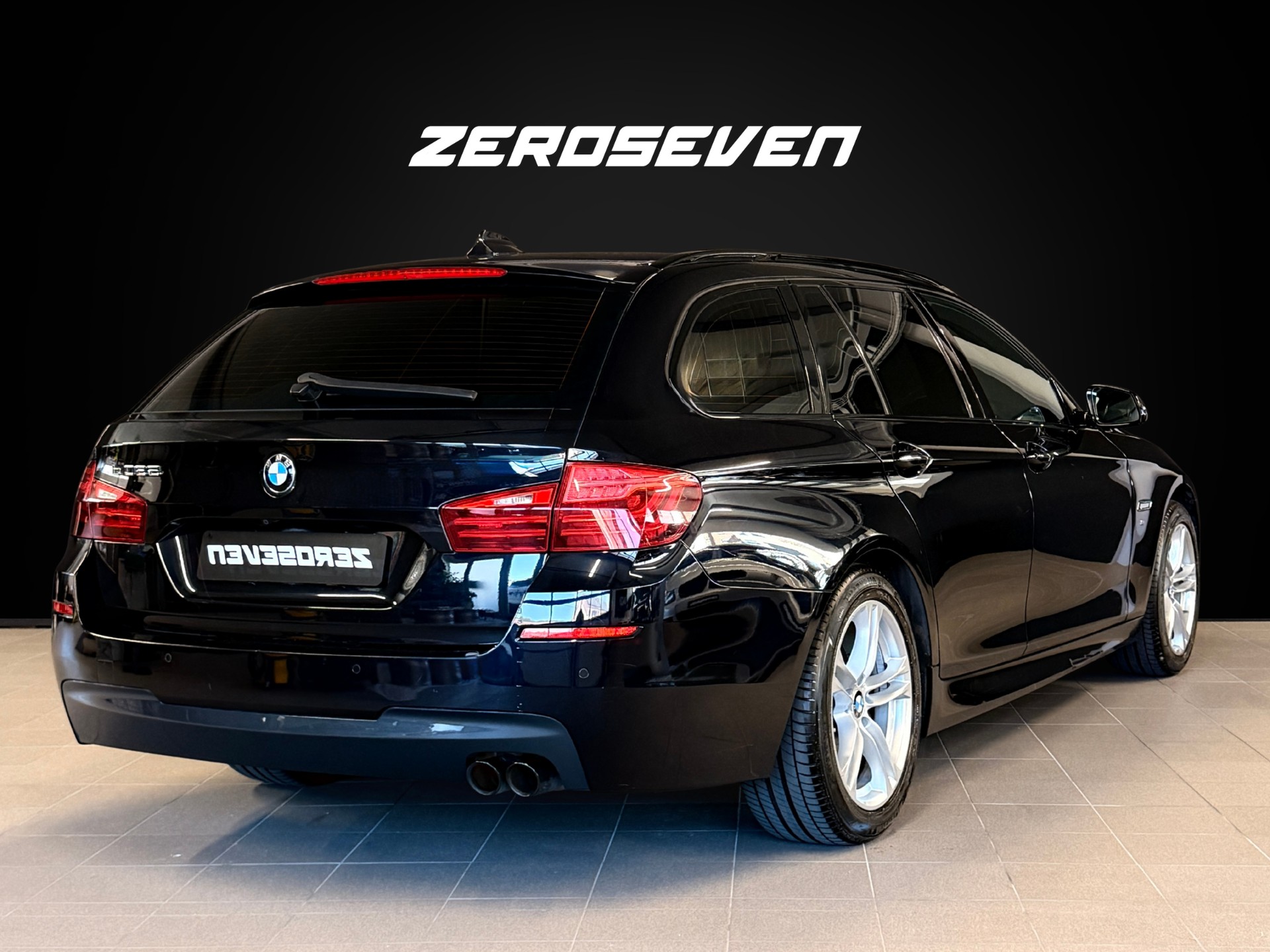 BMW 530d Touring xDrive M Sport Steptronic-image-6