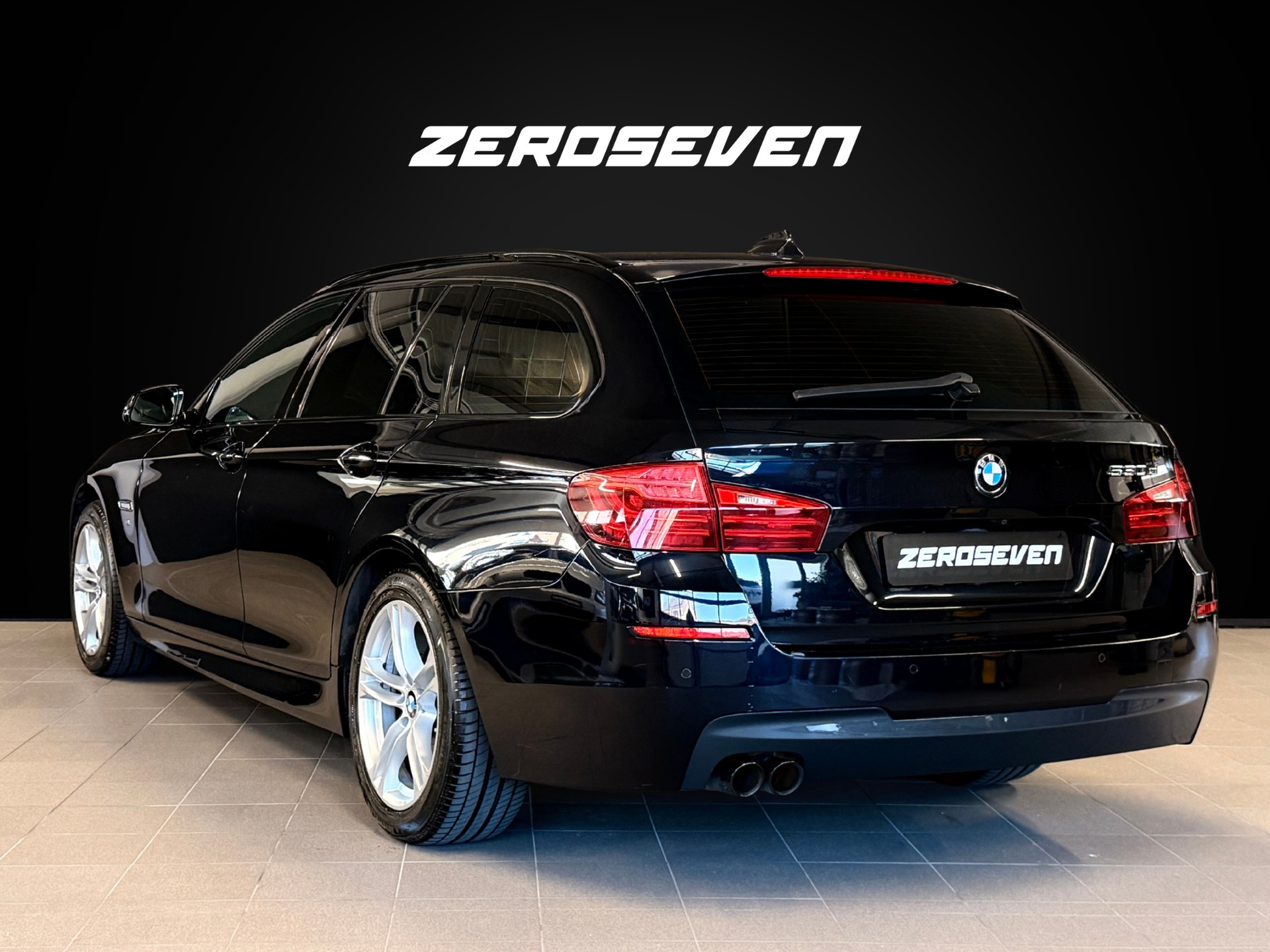 BMW 530d Touring xDrive M Sport Steptronic-image-4