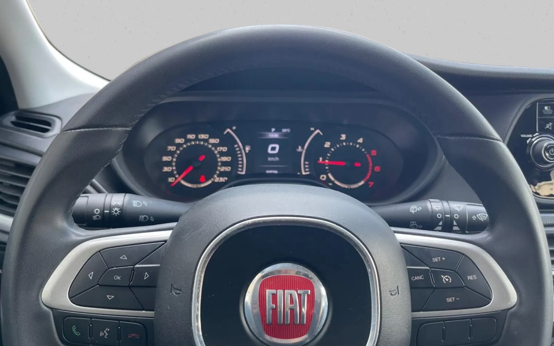 FIAT Tipo 1.6 JTD 16V Automat-image-11