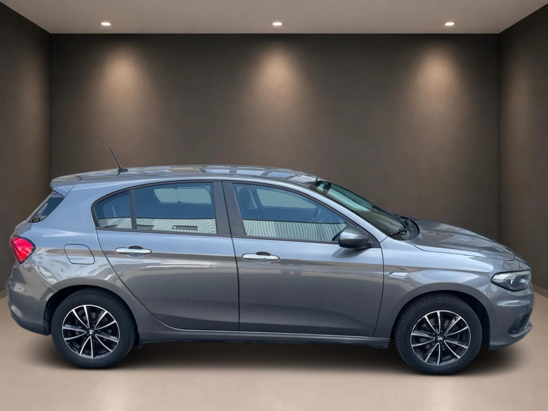 FIAT Tipo 1.6 JTD 16V Automat-image-3