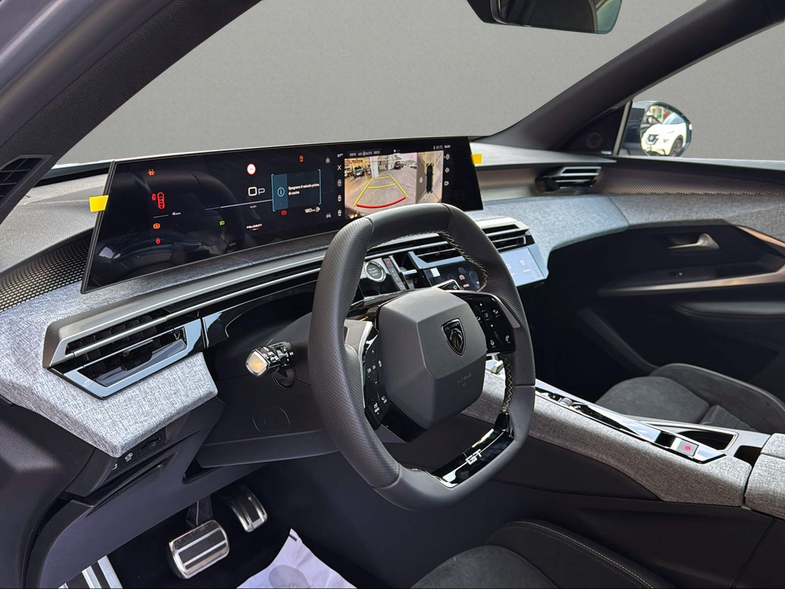 PEUGEOT 3008 145 e-DCS6 Hybrid GT Exclusive-image-4
