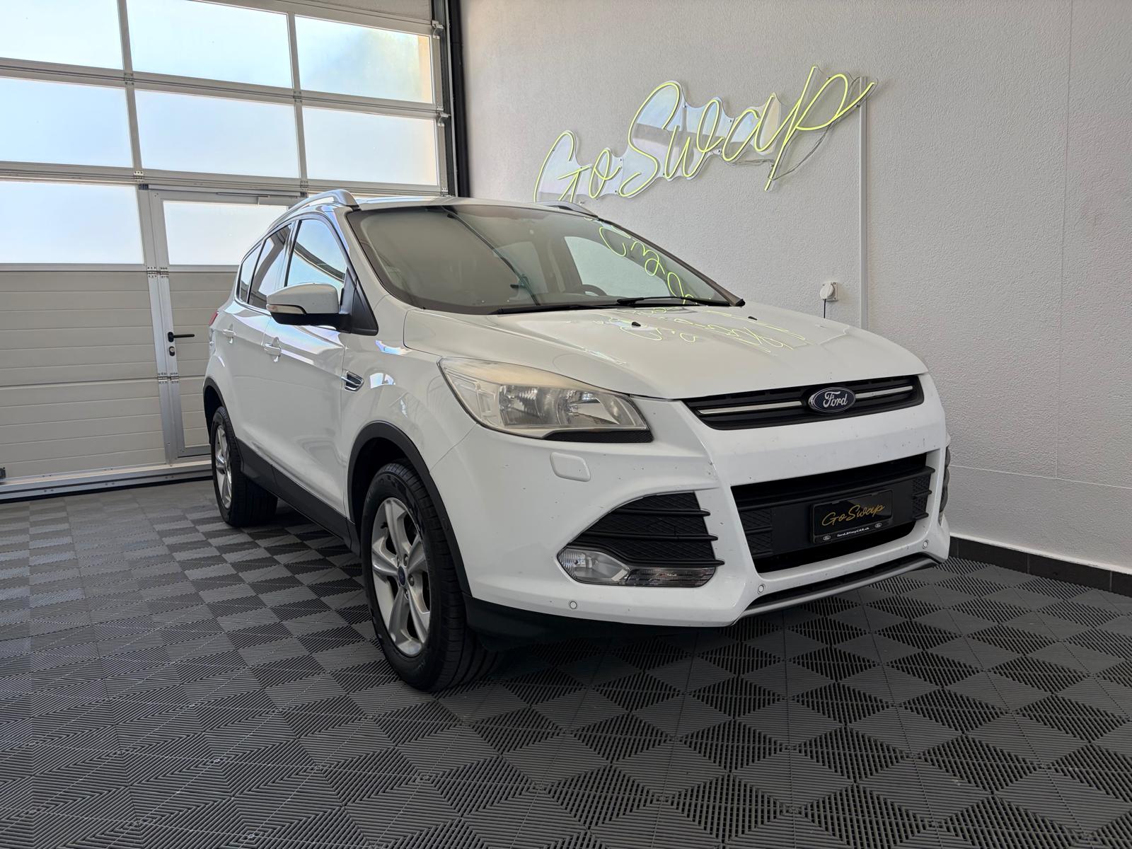 FORD Kuga 2.0 TDCi Carving 4WD-image-2