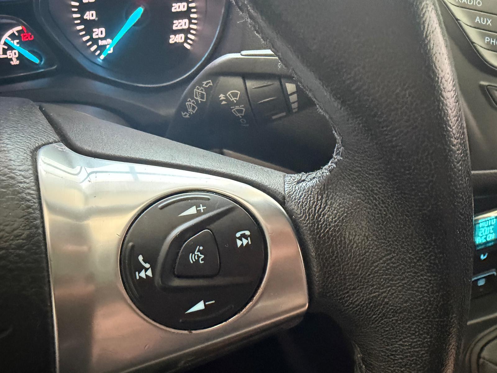 FORD Kuga 2.0 TDCi Carving 4WD-image-12
