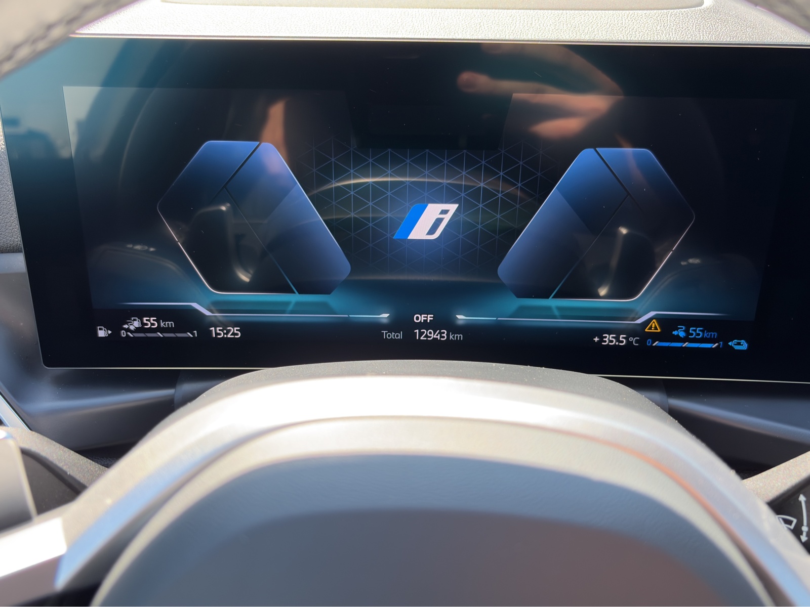 BMW 330e xDrive Touring M Sportpaket-image-13