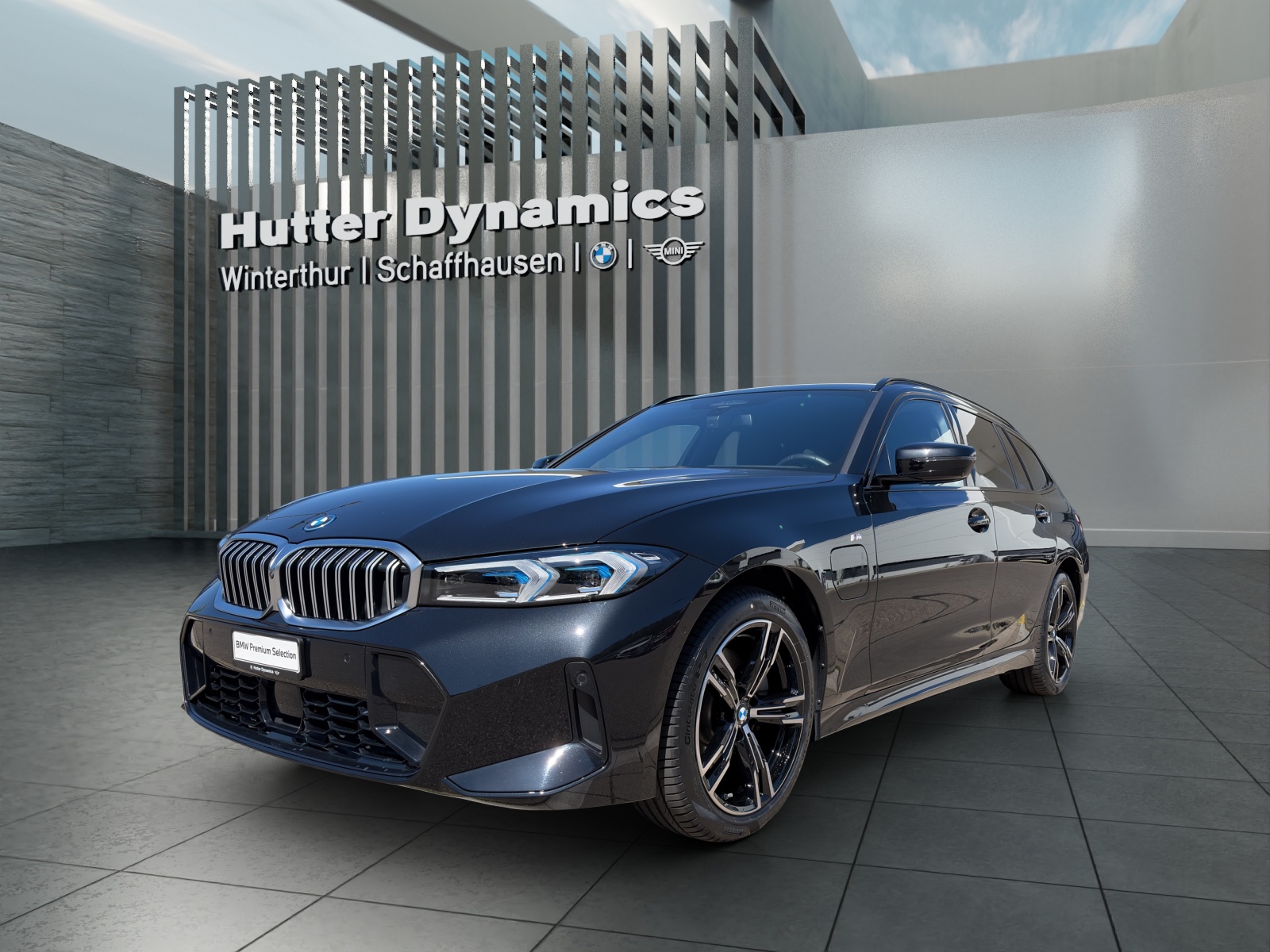 BMW 330e xDrive Touring M Sportpaket-image-0