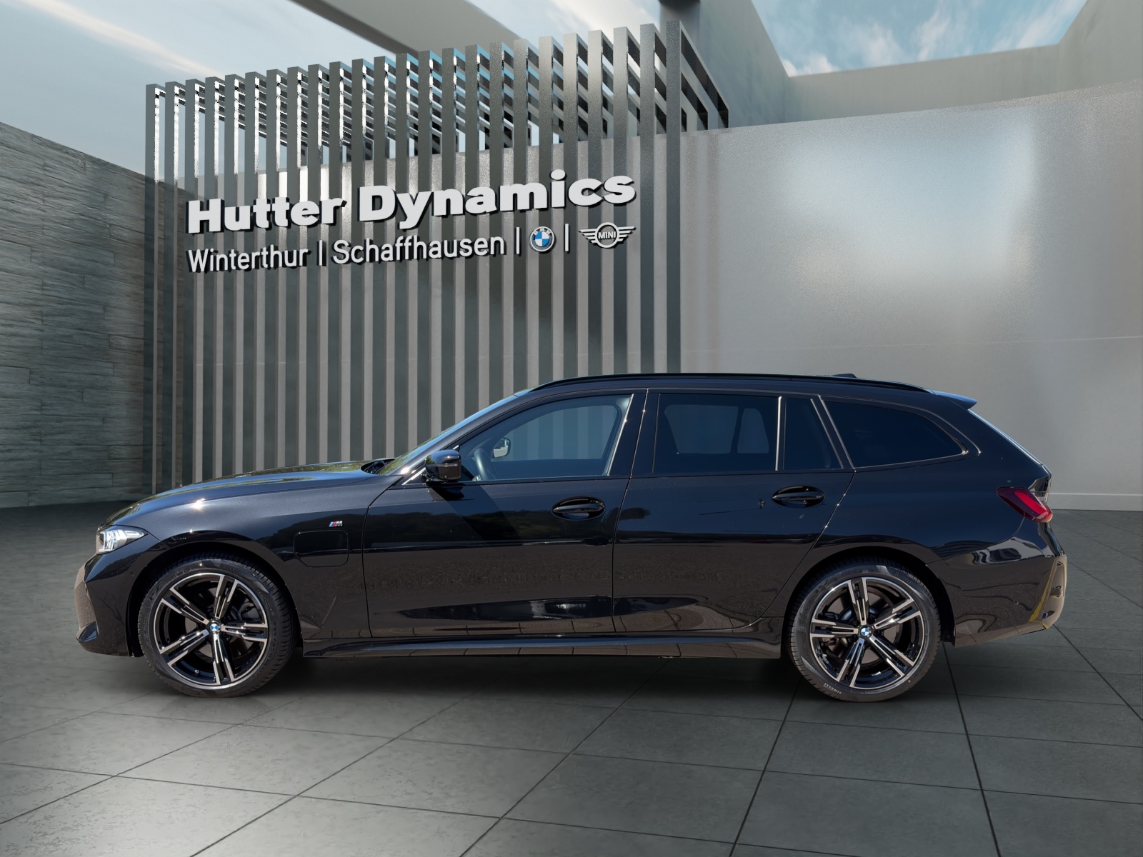 BMW 330e xDrive Touring M Sportpaket-image-8