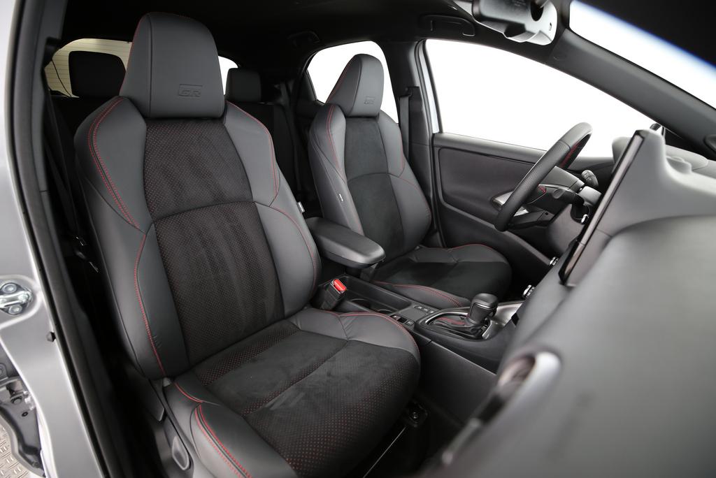 TOYOTA Yaris 1.5 VVT-i HSD GR Sport-image-10