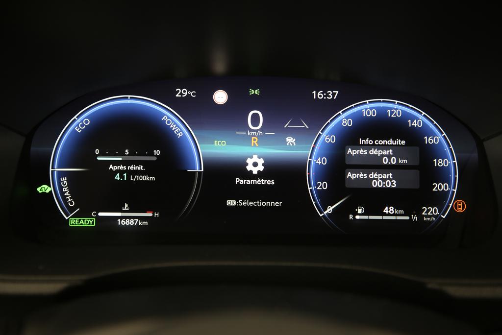 TOYOTA Yaris 1.5 VVT-i HSD GR Sport-image-14