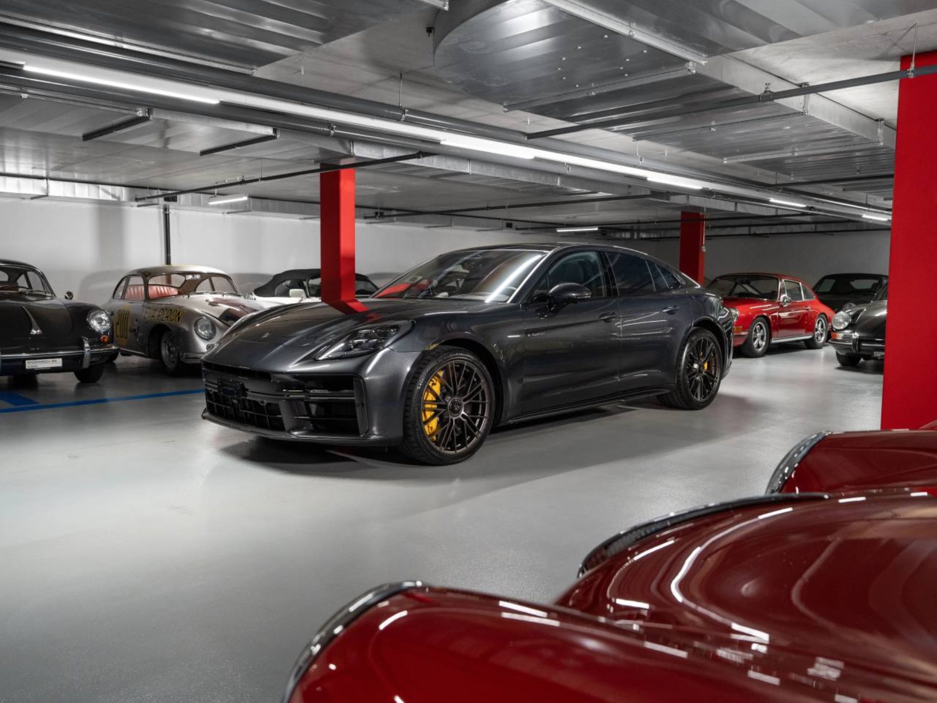 PORSCHE Panamera Turbo S E-Hybrid-image-0