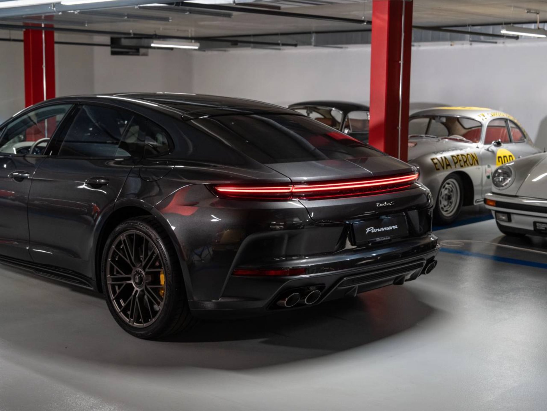 PORSCHE Panamera Turbo S E-Hybrid-image-25