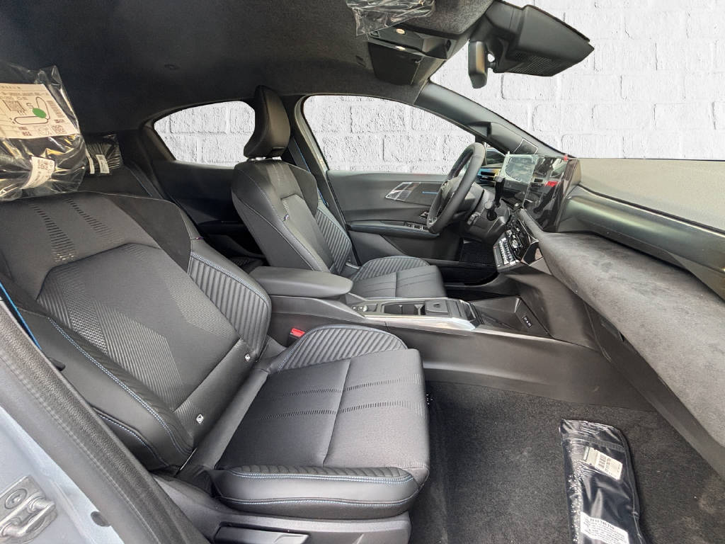 RENAULT Clio 1.8 E-Tech esprit Alpine-image-9