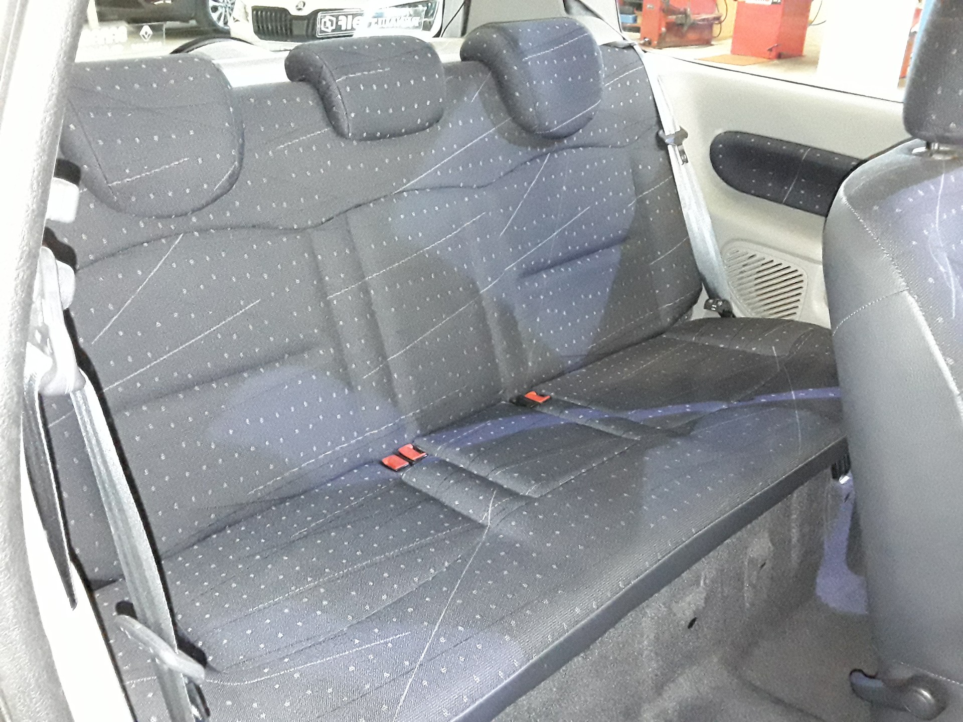 RENAULT Clio 1.2 Authentique Pack-image-8